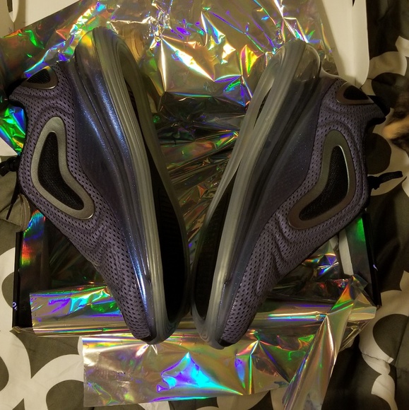 Nike Airmax 720 Aurora- purple hue - Picture 2 of 4